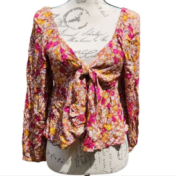 Patrons of Peace -583 NWT Terracota Floral Long Sleeve Front‎ Tie Blouse Small - Picture 1 of 7